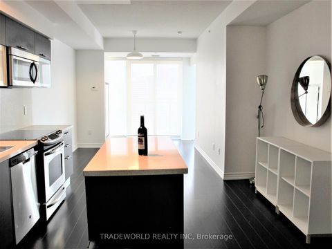 Photo 2 at 3709 - 386 Yonge Street, Bay Street Corridor, Toronto