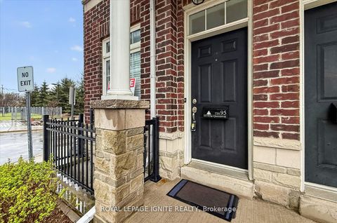 Photo 3 at 95 - 117A THE QUEENSWAY, Swansea, Toronto