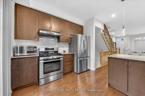 Photo 14 at 95 - 117A THE QUEENSWAY, Swansea, Toronto
