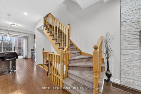 Photo 17 at 95 - 117A THE QUEENSWAY, Swansea, Toronto