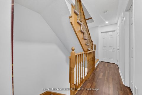 Photo 18 at 95 - 117A THE QUEENSWAY, Swansea, Toronto