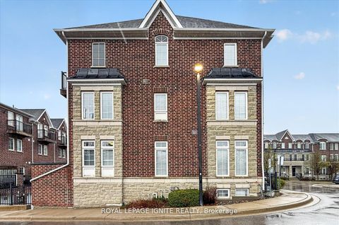 Photo 38 at 95 - 117A THE QUEENSWAY, Swansea, Toronto