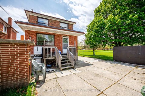 Photo 31 at 72 Katherine Road, CFB, Toronto