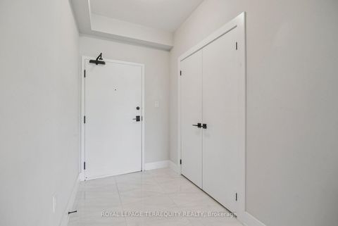 Photo 15 at 102 - 6 Spice Way, Rural Barrie Southeast, Barrie