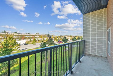 Photo 41 at 102 - 6 Spice Way, Rural Barrie Southeast, Barrie