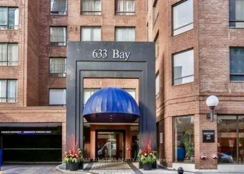 Photo 1 at 503 - 633 Bay Street, Bay Street Corridor, Toronto