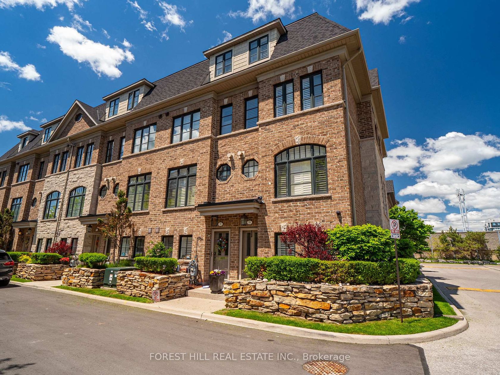 78 Cormier Heights, Mimico, Toronto 