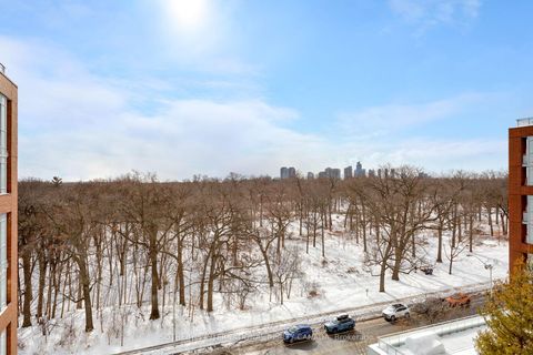 Photo 17 at 716 - 1830 Bloor Street W, High Park North, Toronto