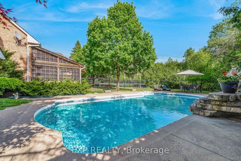 Photo 43 at 925 15th Side Road, Rural King, King