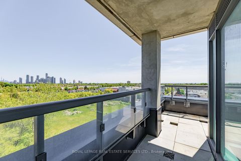Photo 11 at 502 - 859 The Queensway, Queensway, Toronto