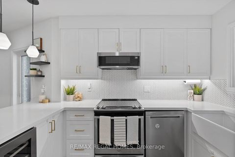 Photo 9 at 459 Ashdale Avenue, Coxwell, Toronto