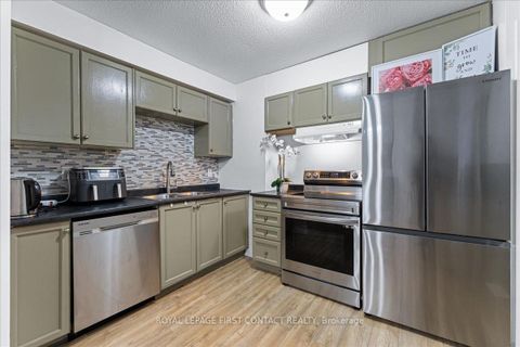 Photo 7 at I7 - 63 Ferris Lane, Cundles East, Barrie