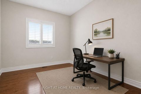 Photo 24 at 246 Caproni Drive, Maple, Vaughan