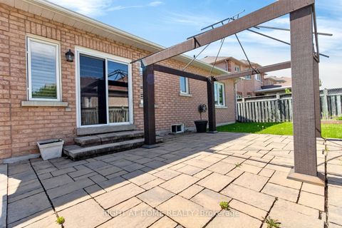 Photo 29 at 246 Caproni Drive, Maple, Vaughan