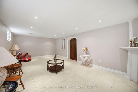 Photo 37 at 25 Islay Court, Humbermede, Toronto