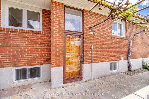 Photo 45 at 25 Islay Court, Humbermede, Toronto