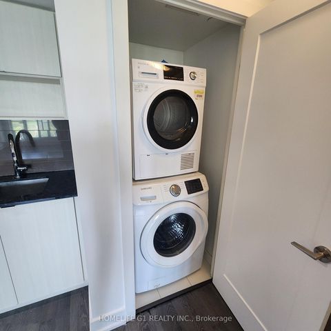Photo 14 at 1606 - 7 Mabelle Avenue, City Centre West, Toronto