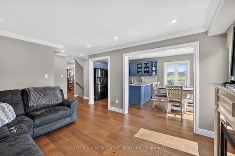Photo 10 at 60 Succession Crescent, Shore, Barrie