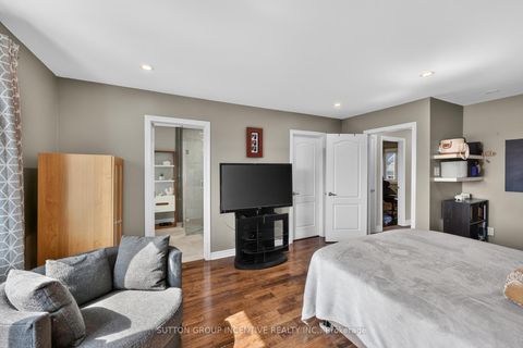 Photo 14 at 60 Succession Crescent, Shore, Barrie