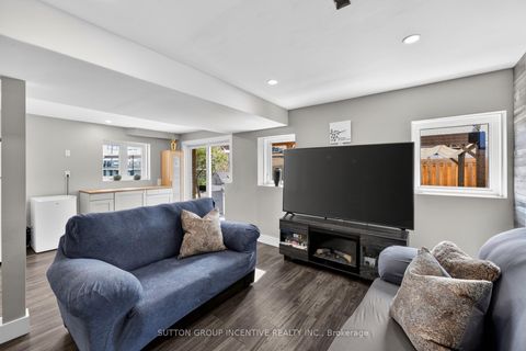Photo 21 at 60 Succession Crescent, Shore, Barrie