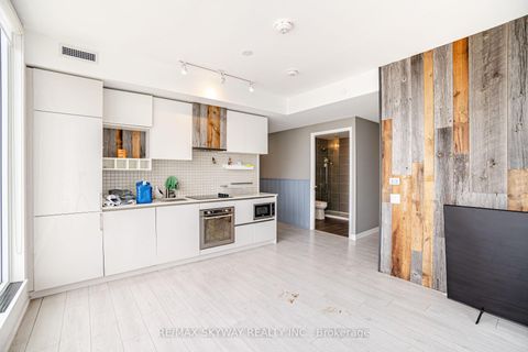 Photo 8 at 5702 - 5 Buttermill Avenue, Vaughan Corporate Centre, Vaughan