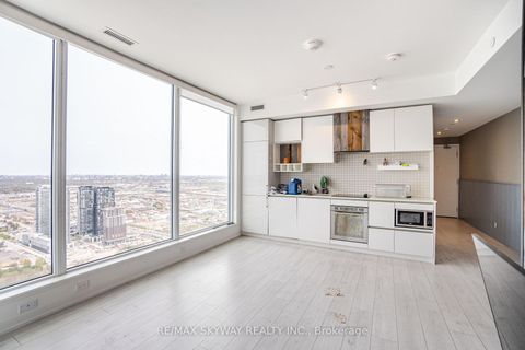 Photo 9 at 5702 - 5 Buttermill Avenue, Vaughan Corporate Centre, Vaughan