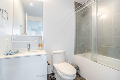 Photo 18 at 5702 - 5 Buttermill Avenue, Vaughan Corporate Centre, Vaughan