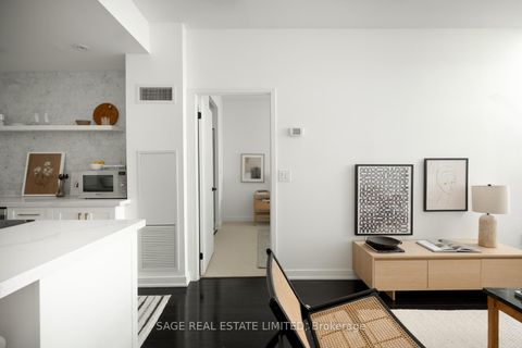 Photo 8 at 728 - 38 Dan Leckie Way, Waterfront Communities C1, Toronto