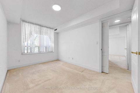 Photo 21 at 212 - 5418 Yonge Street, Willowdale West, Toronto