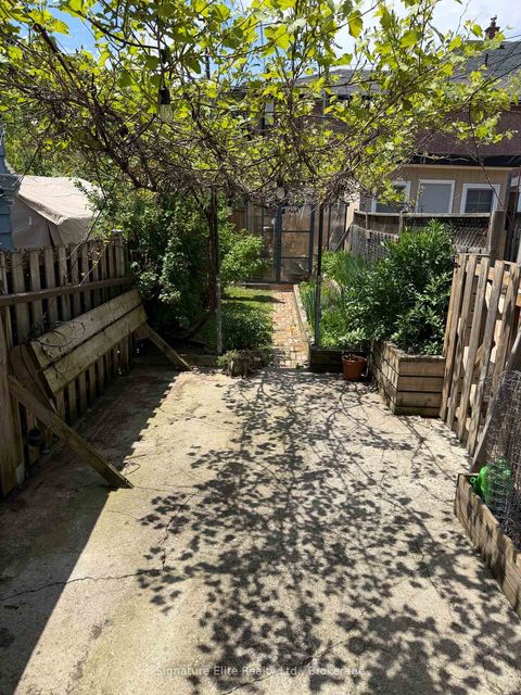 Photo 13 at 364 Winona Drive, Oakwood Village, Toronto