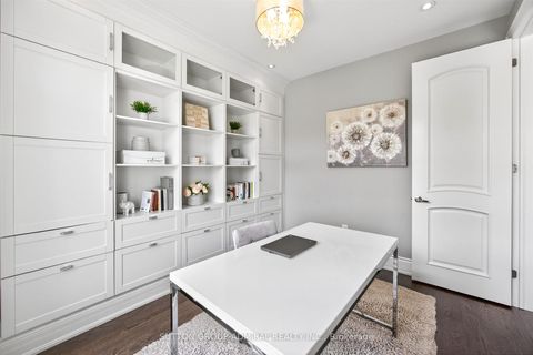 Photo 7 at 10 Thomas Noble Court, Nobleton, King
