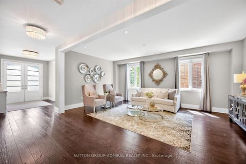 Photo 9 at 10 Thomas Noble Court, Nobleton, King