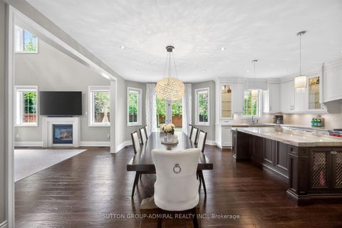 Photo 12 at 10 Thomas Noble Court, Nobleton, King