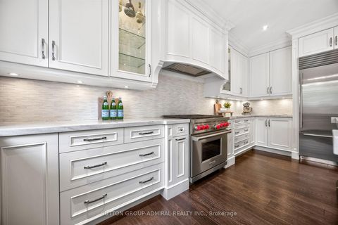 Photo 20 at 10 Thomas Noble Court, Nobleton, King
