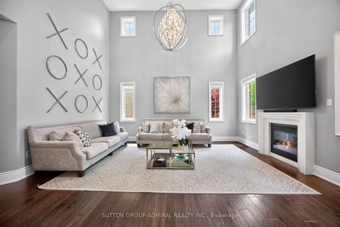 Photo 25 at 10 Thomas Noble Court, Nobleton, King