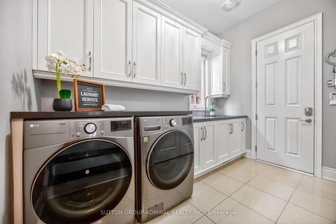 Photo 29 at 10 Thomas Noble Court, Nobleton, King