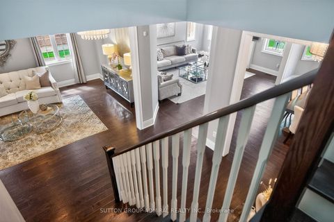 Photo 30 at 10 Thomas Noble Court, Nobleton, King