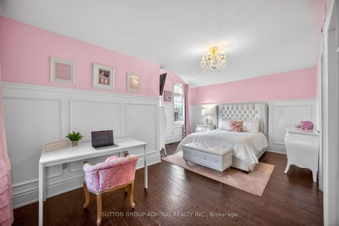 Photo 41 at 10 Thomas Noble Court, Nobleton, King