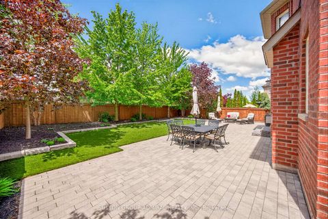 Photo 46 at 10 Thomas Noble Court, Nobleton, King
