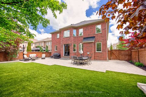 Photo 48 at 10 Thomas Noble Court, Nobleton, King
