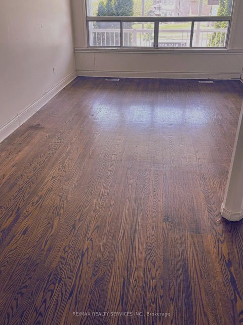 Photo 2 at 33 Bimini Crescent, Black Creek, Toronto