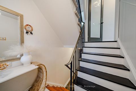 Photo 6 at 5 Cheatham Place, Malvern, Toronto