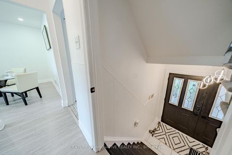 Photo 8 at 5 Cheatham Place, Malvern, Toronto