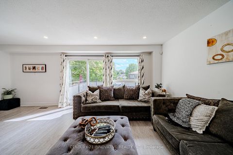 Photo 21 at 5 Cheatham Place, Malvern, Toronto