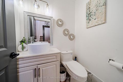 Photo 23 at 5 Cheatham Place, Malvern, Toronto
