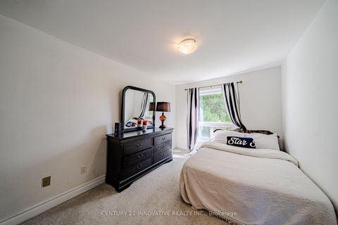 Photo 30 at 5 Cheatham Place, Malvern, Toronto