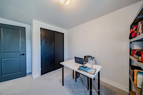 Photo 36 at 5 Cheatham Place, Malvern, Toronto