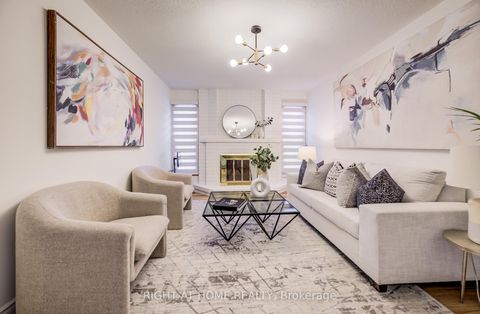 Photo 3 at 51 Burnt Bark Drive, Steeles, Toronto