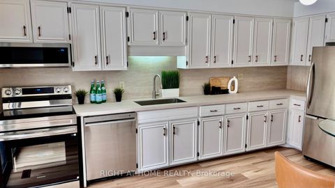 Photo 13 at 51 Burnt Bark Drive, Steeles, Toronto