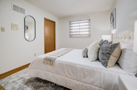 Photo 24 at 51 Burnt Bark Drive, Steeles, Toronto